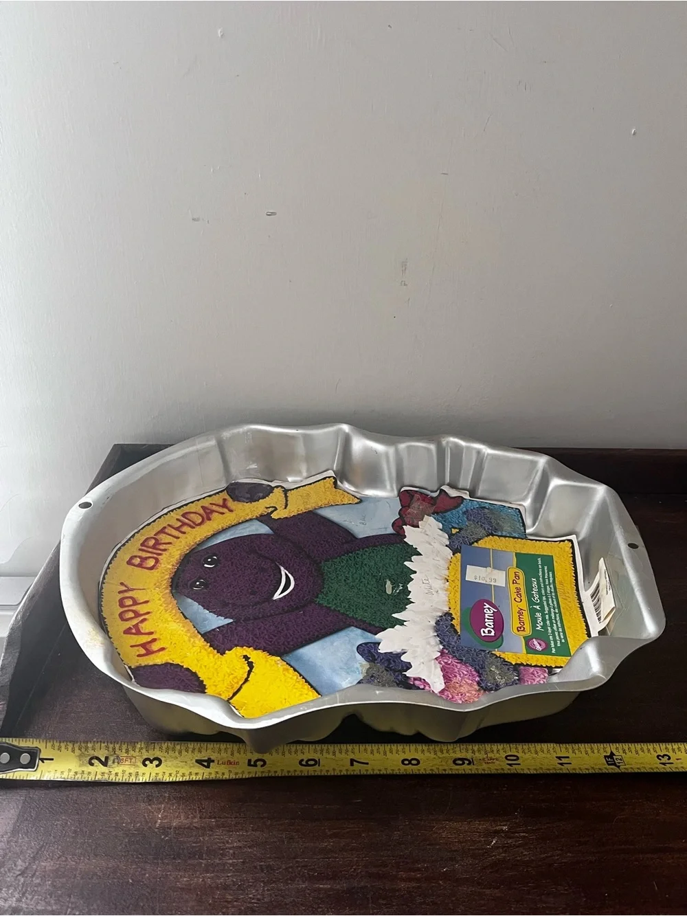Vintage 1998 Barney the Dinosaur Happy Birthday Cake Pan Used